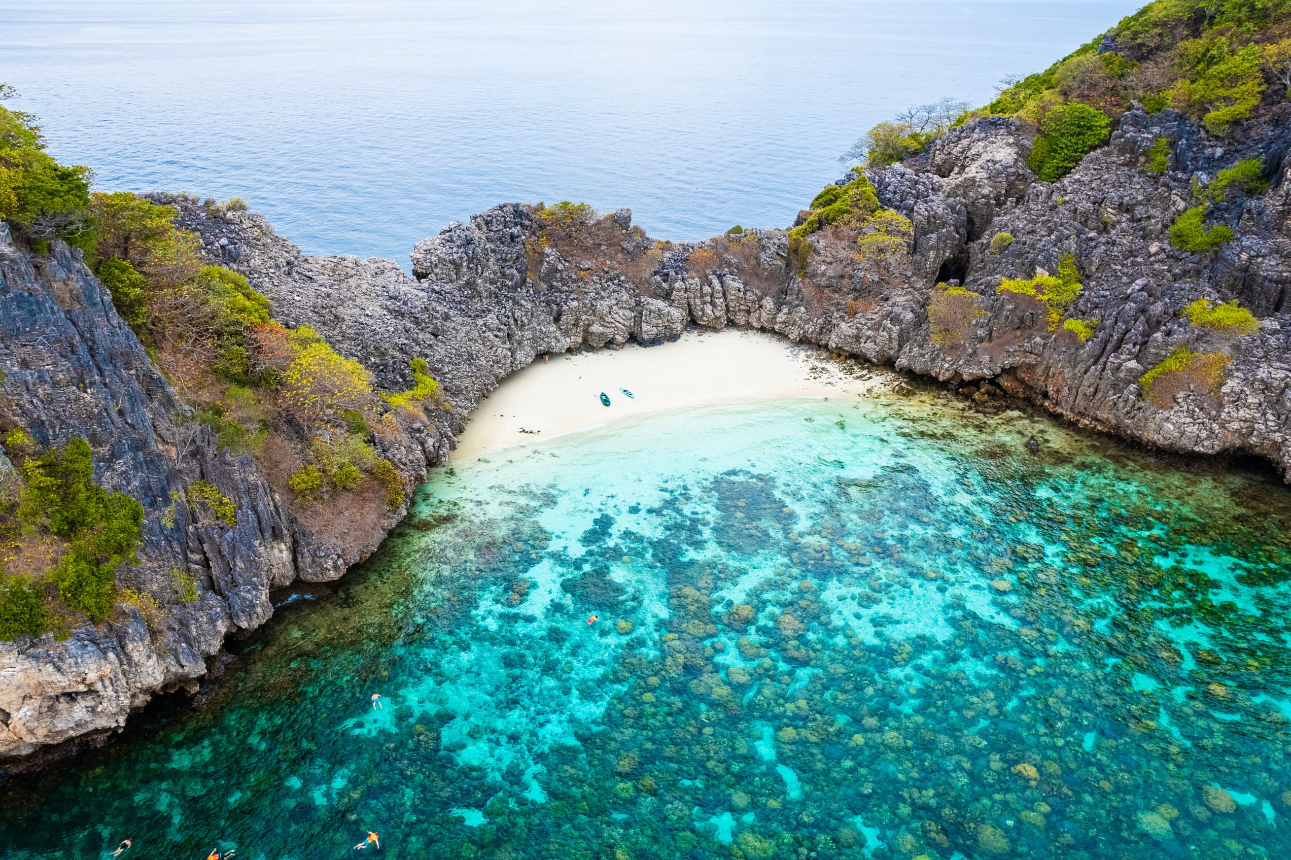 Koh Rok & Koh Haa Catamaran Snorkeling Tour From Phuket - Photo 2
